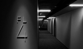 在全国建立有128家分支机构